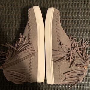 Mossimo moccasin high top sneaker
